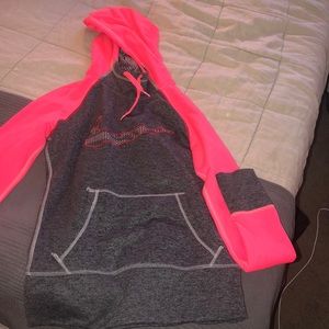 Nike sweatshirt